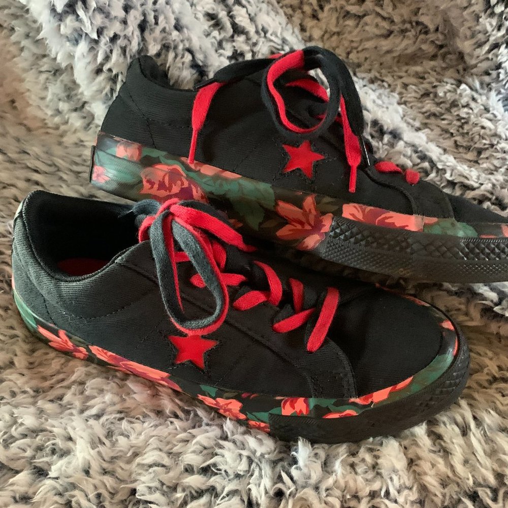 Pretty Black Converse (Chuck's) Sneakers with Pretty Print Girl's Size 3